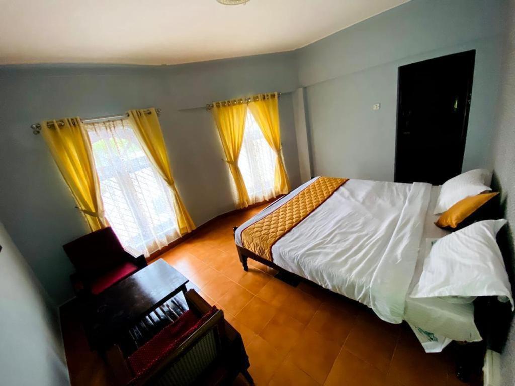 Bob Leisure Hotell Ooty Exteriör bild