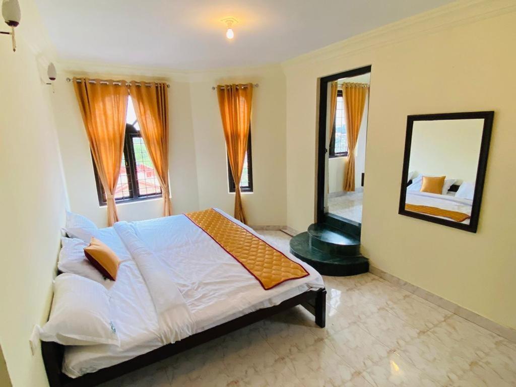 Bob Leisure Hotell Ooty Exteriör bild